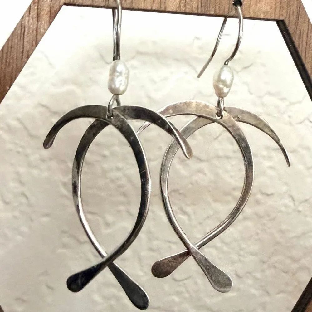 Vintage 925  Sterling Silver Modernist Dangle Earrings Freshwater Pearl